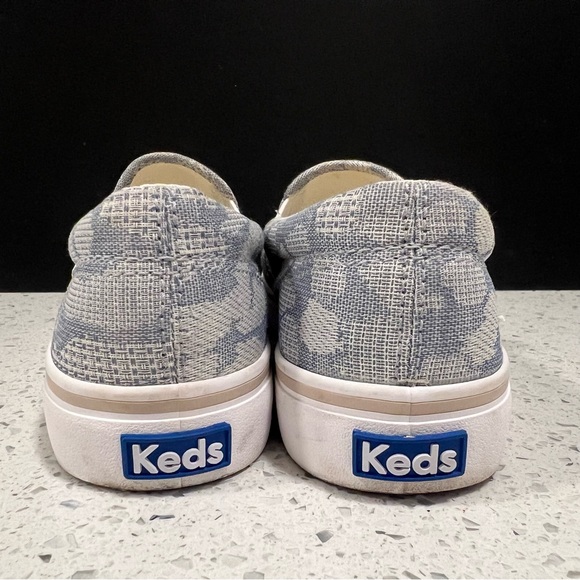 KEDS Jump Kick Slip On Leo Chambray Sneakers Blue White Leopard Clouds Sz 6.5 - Picture 5 of 7